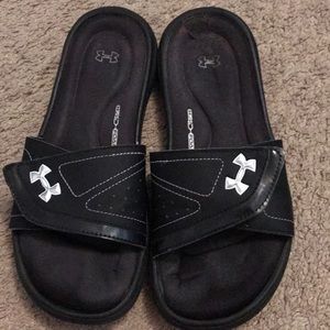 Under armour sandals 8